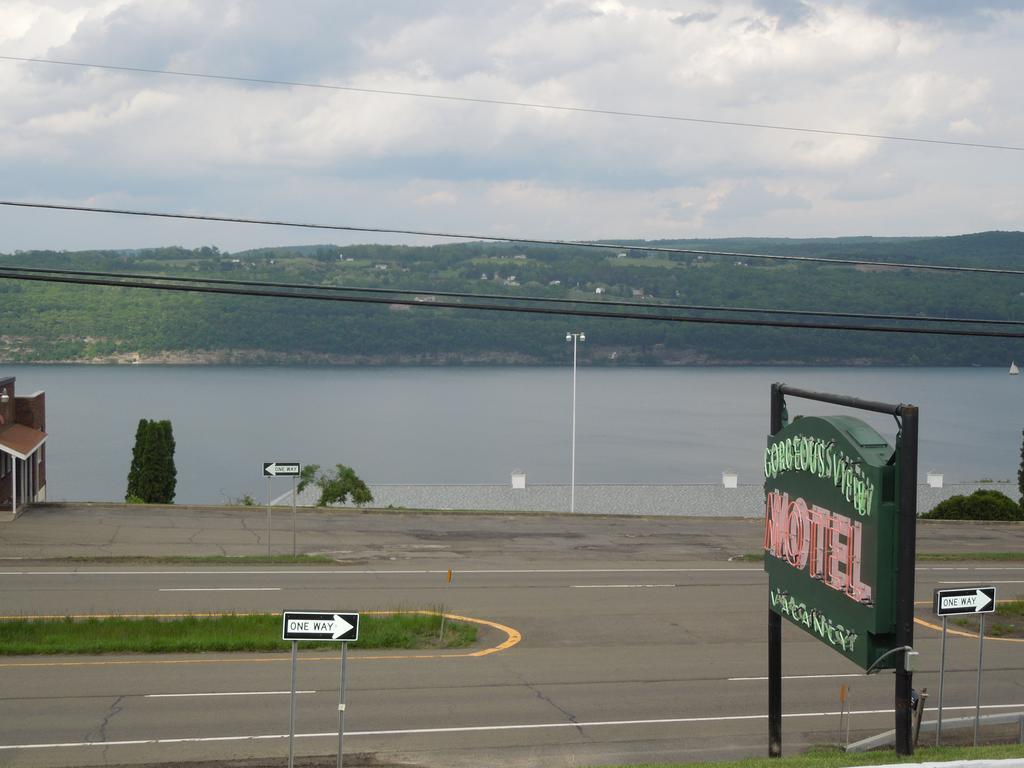 Gorgeous View Motel Watkins Glen Exterior photo