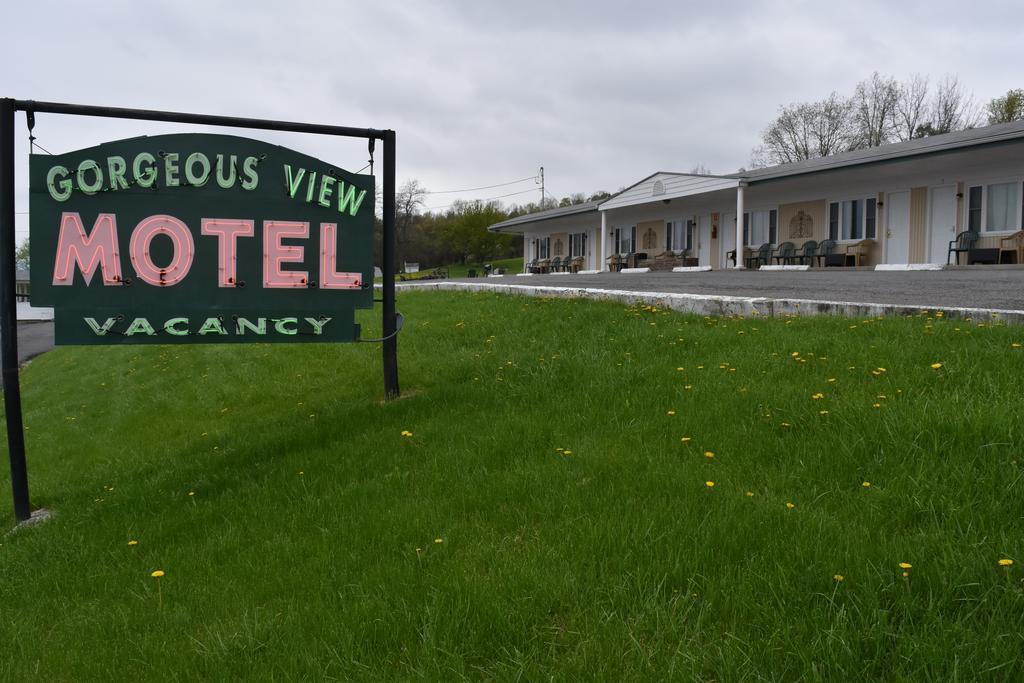 Gorgeous View Motel Watkins Glen Exterior photo
